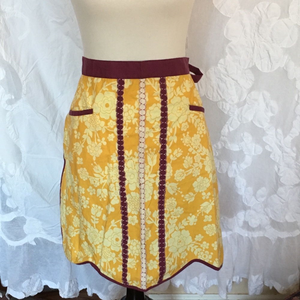 Anthropologie NWT kitschy half apron skirt